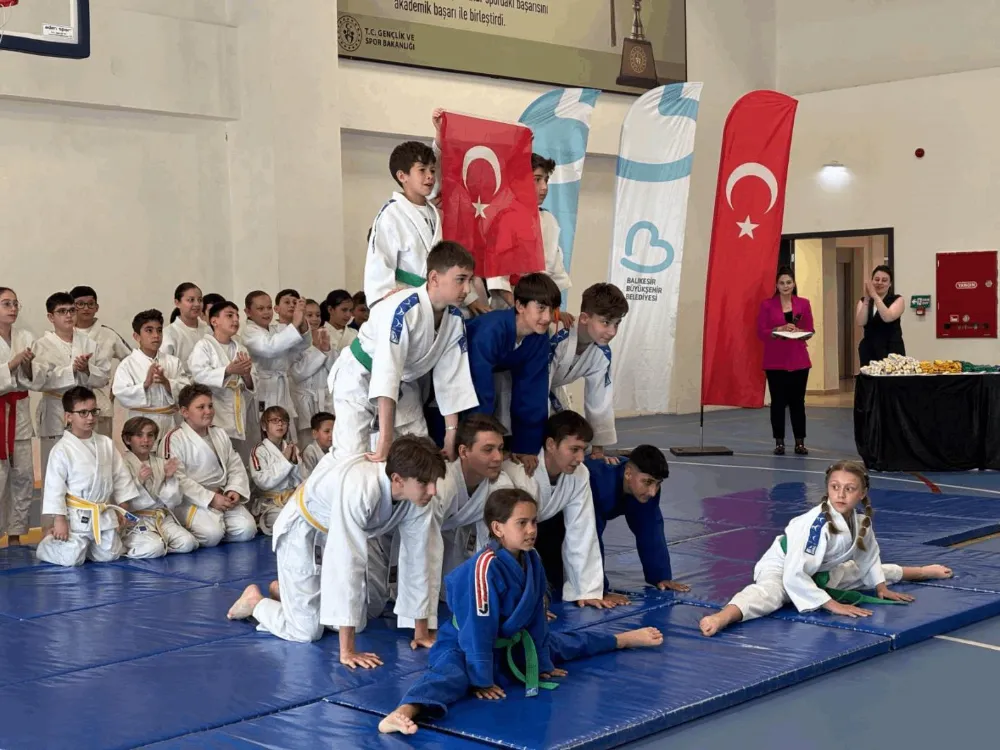 Büyükşehir’in 49 Sporcusu Judo Kuşak Sınavını Başarıyla Geçti